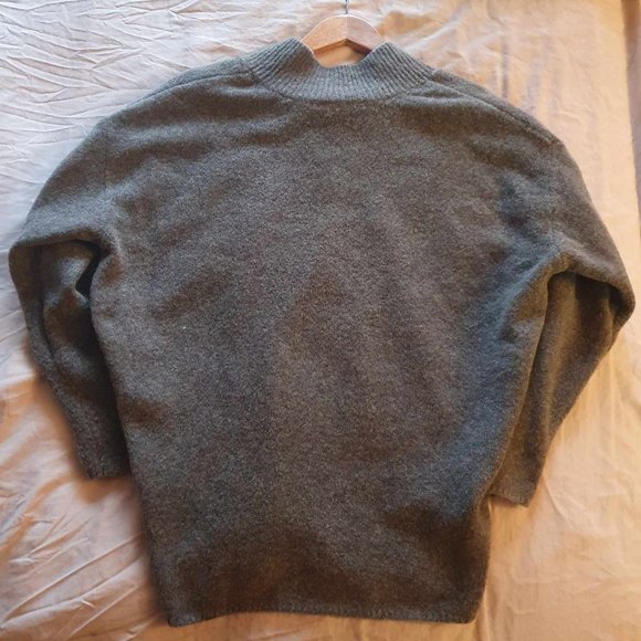 ZARA Wool Blend V-Neck Sweater - S - Taupe Grey - Picture 5 of 6